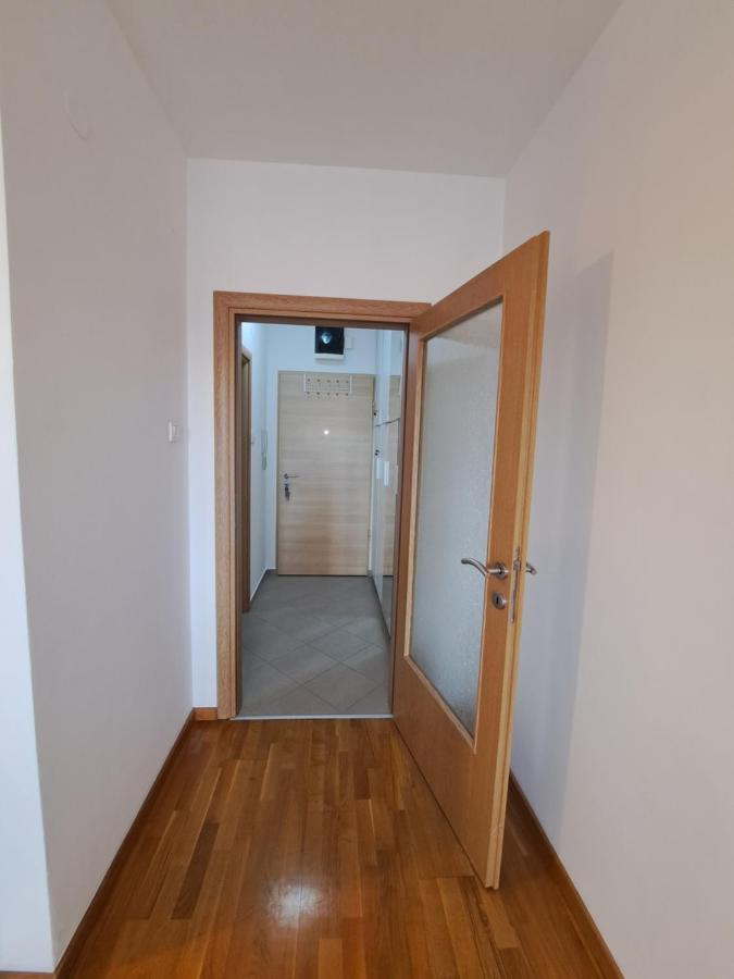 Appartement Hana à Podgorica Extérieur photo